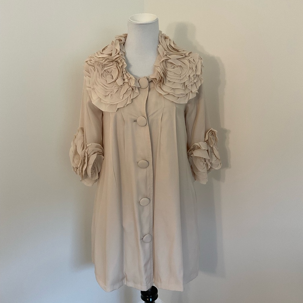 Women’s Elegant Cream Ruffled Coat